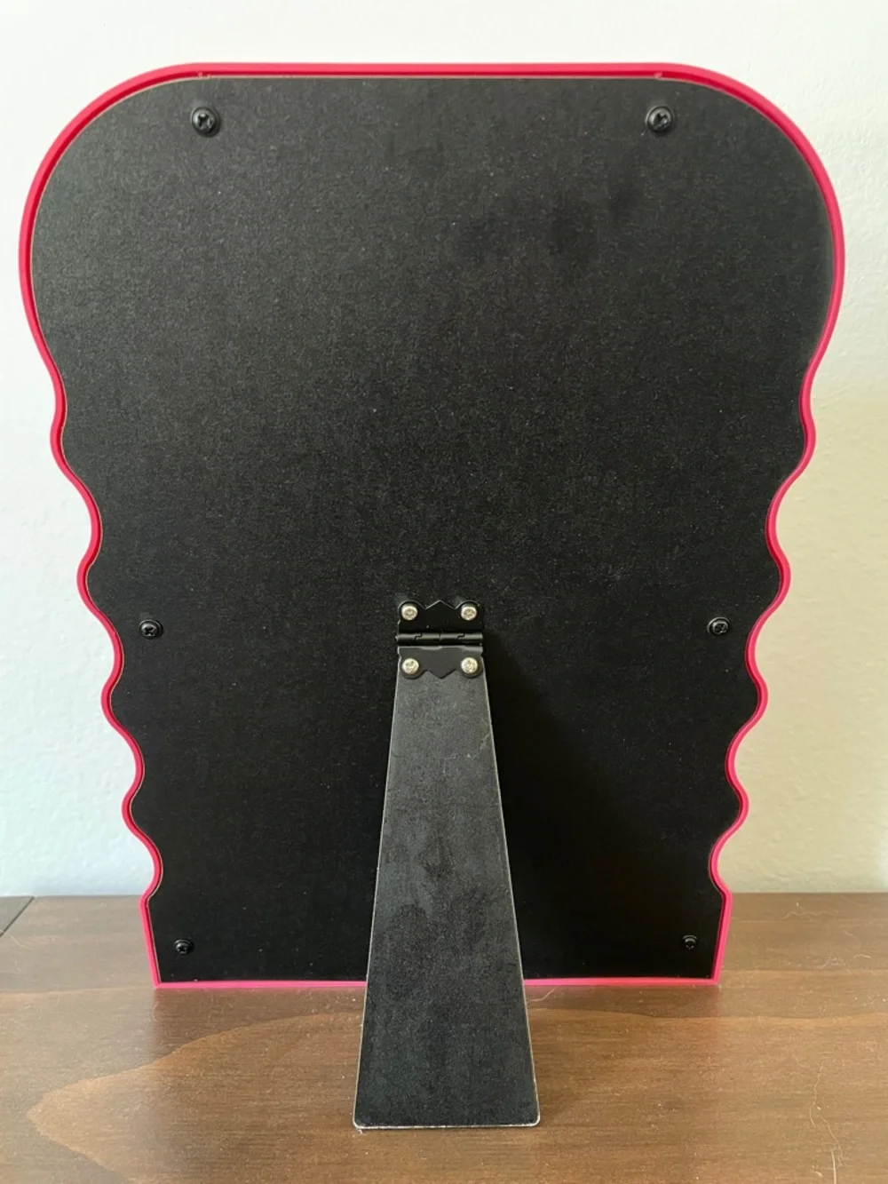 Wavy Pink Decorative Standing Mirror